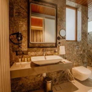 deluxe rooms 2